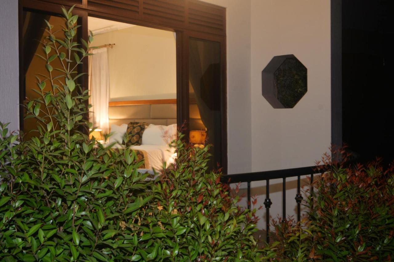 Akasu Bed And Breakfast Kampala Luaran gambar