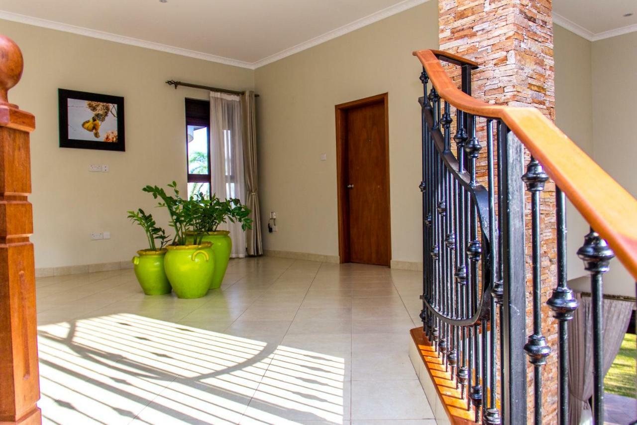 Akasu Bed And Breakfast Kampala Luaran gambar