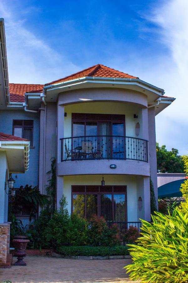 Akasu Bed And Breakfast Kampala Luaran gambar